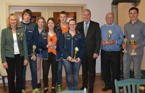 Jahresmeister SV Horlach 2016 mit Pegnitz 1. Bürgermeister Uwe Raab